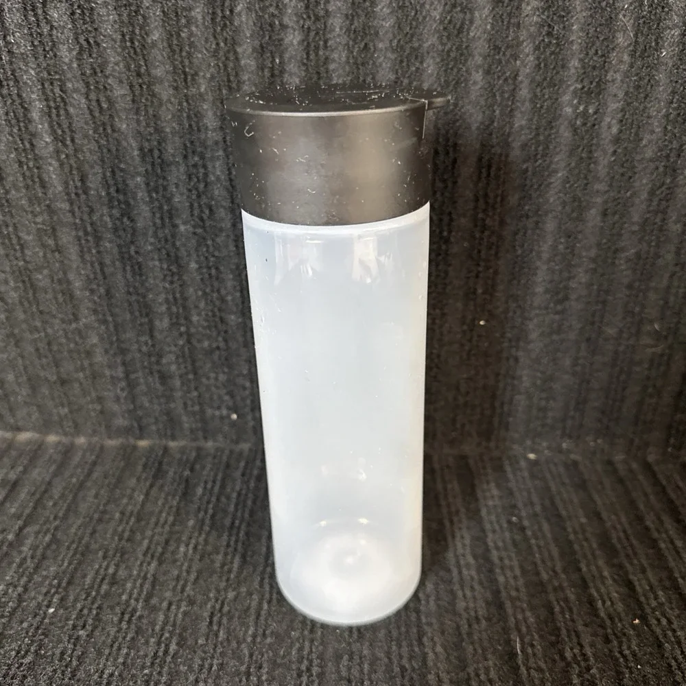 Tupperware Squeeze It Dispenser Bottle for Oil Condiment Dressing 9073